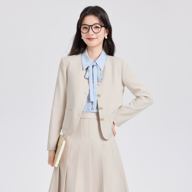 女性用グレーショートスーツセット プロフェッショナルフォーマ - Women Formal Wear For Interview のレビューと価格