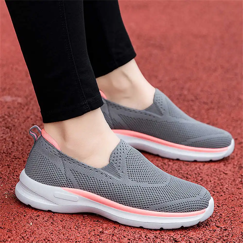 レースネットなしのメンズバスケットボールシューズ,デミシーズ - Formal Women Daily Wear Shoes のレビューと価格