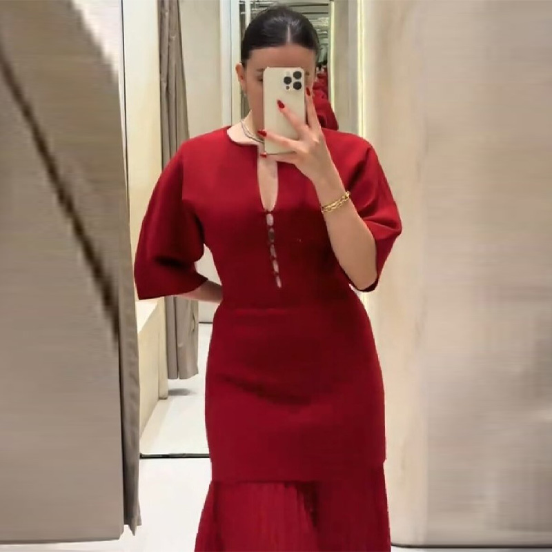 女性のエレガントなバーガンディプリーツマキシドレスシックなス - Women Formal Wear With Skirt のレビューと価格