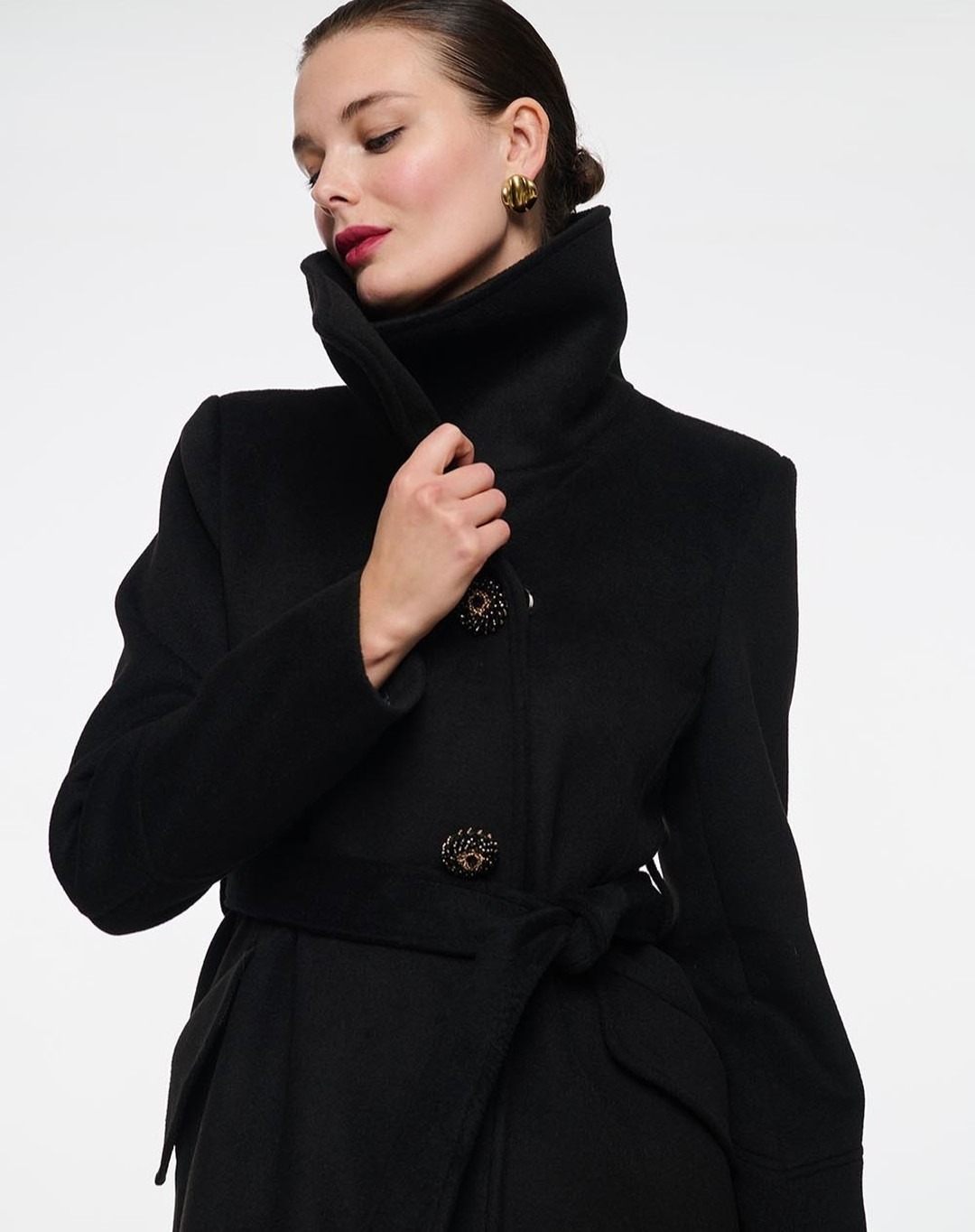 ヴィンテージ風黒スタンドカラー女性用ウールコート、プラスサイ - Women Formal Wear For Plus Size のレビューと価格