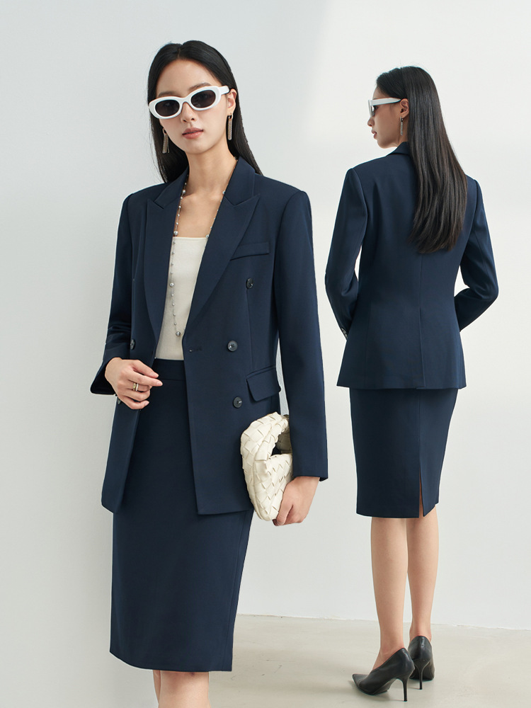 ネイビーブルーのプロフェッショナルスカートスーツ（女性用）、 - Women Formal Wear For Interview のレビューと価格